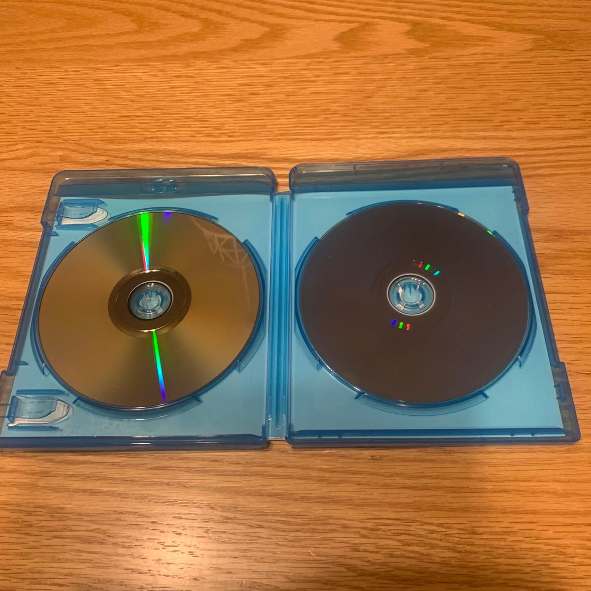 「バレンタインデー ブルーレイ&DVDセット('10米)〈初回限定生産・2枚組〉」