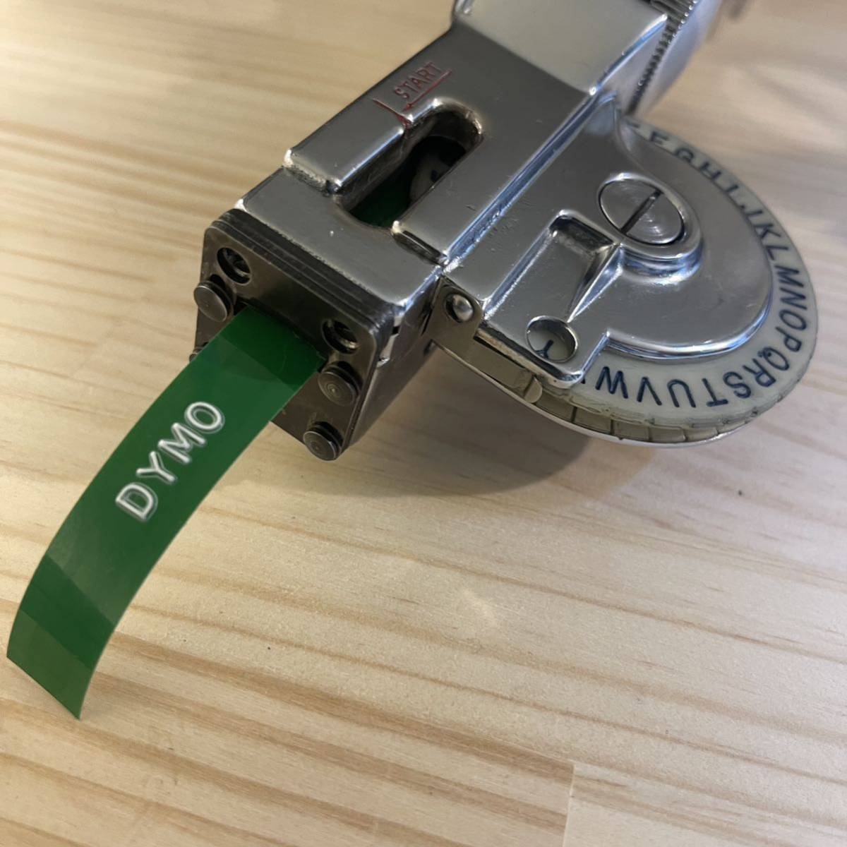 □製品保証□【レア・美品】ダイモ M-22 シングルカット DYMO 161 ④ □製品保証□【レア・美品】ダイモ M-22 シングルカット DYMO 161 ④