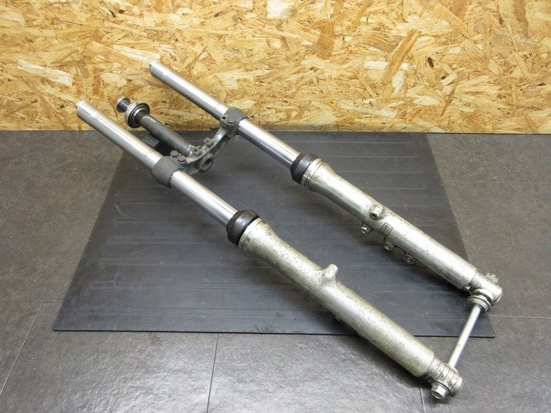[M240117]RZ250R(29L-014)* front fork set stem axle shaft bottom case inner tube under bracket 