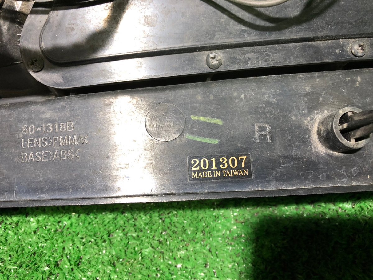 スズキ　ワゴンR　MH23S　社外　LH GROUP　LEDテールランプ　テールレンズ　ブレーキ　動作確認済み　中古品〔KP200-4-2-3〕_画像8