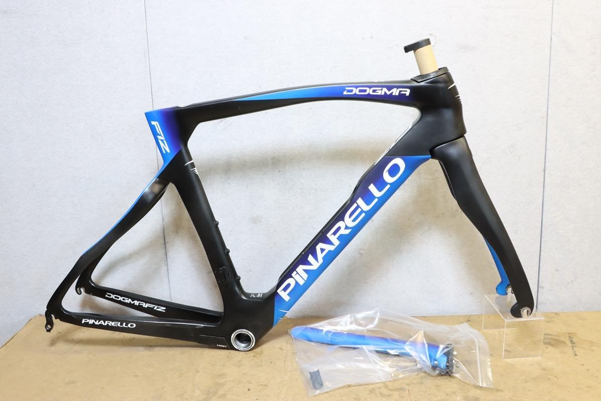 値下げ! □PINARELLO ピナレロ DOGMA F12 GALAXY BLUE カーボンフレーム 2020年 530size 超美品_画像1