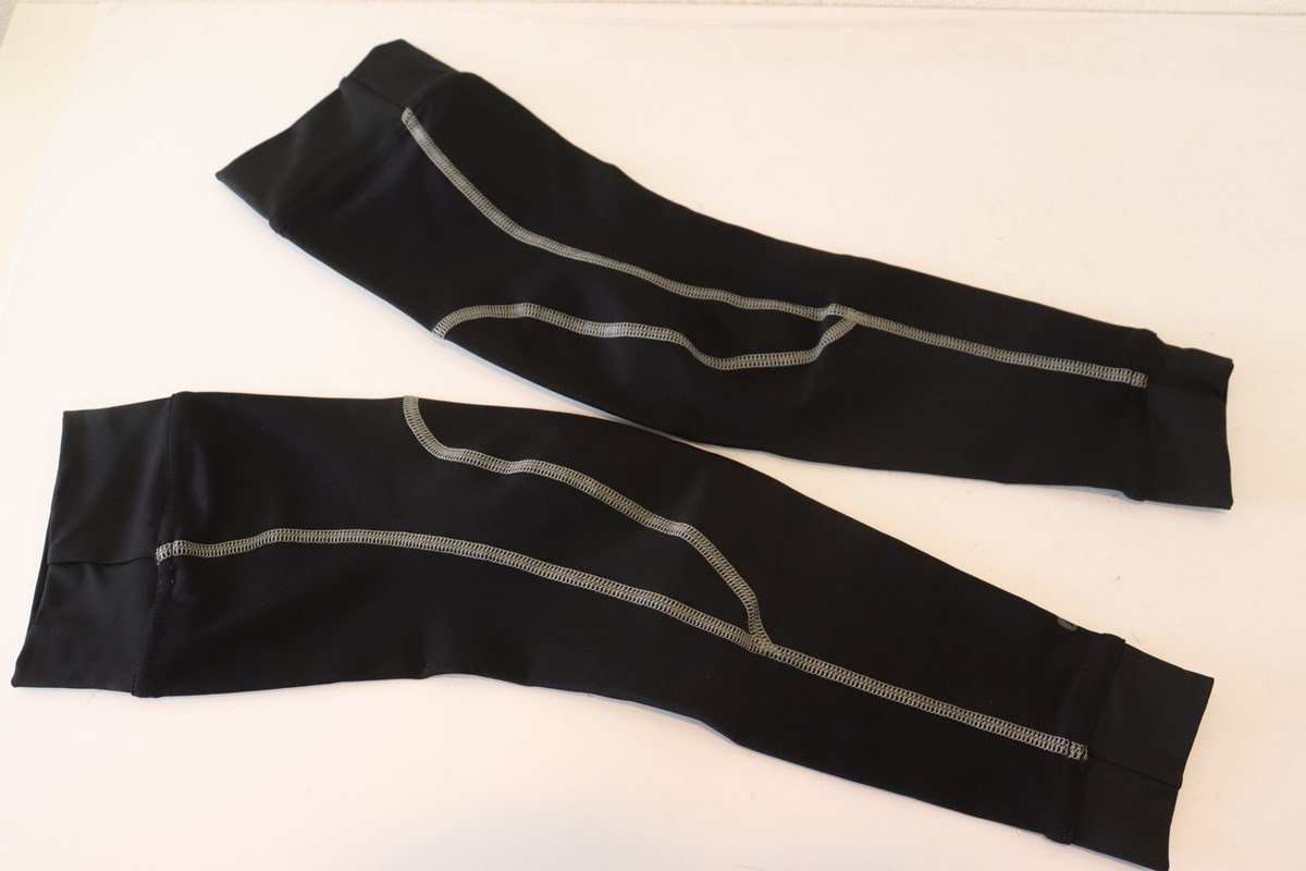 ▽SPECIALIZED スペシャライズド THERMINAL 2.0 ARM WARMERS アームウォーマー Lサイズ 美品_画像2