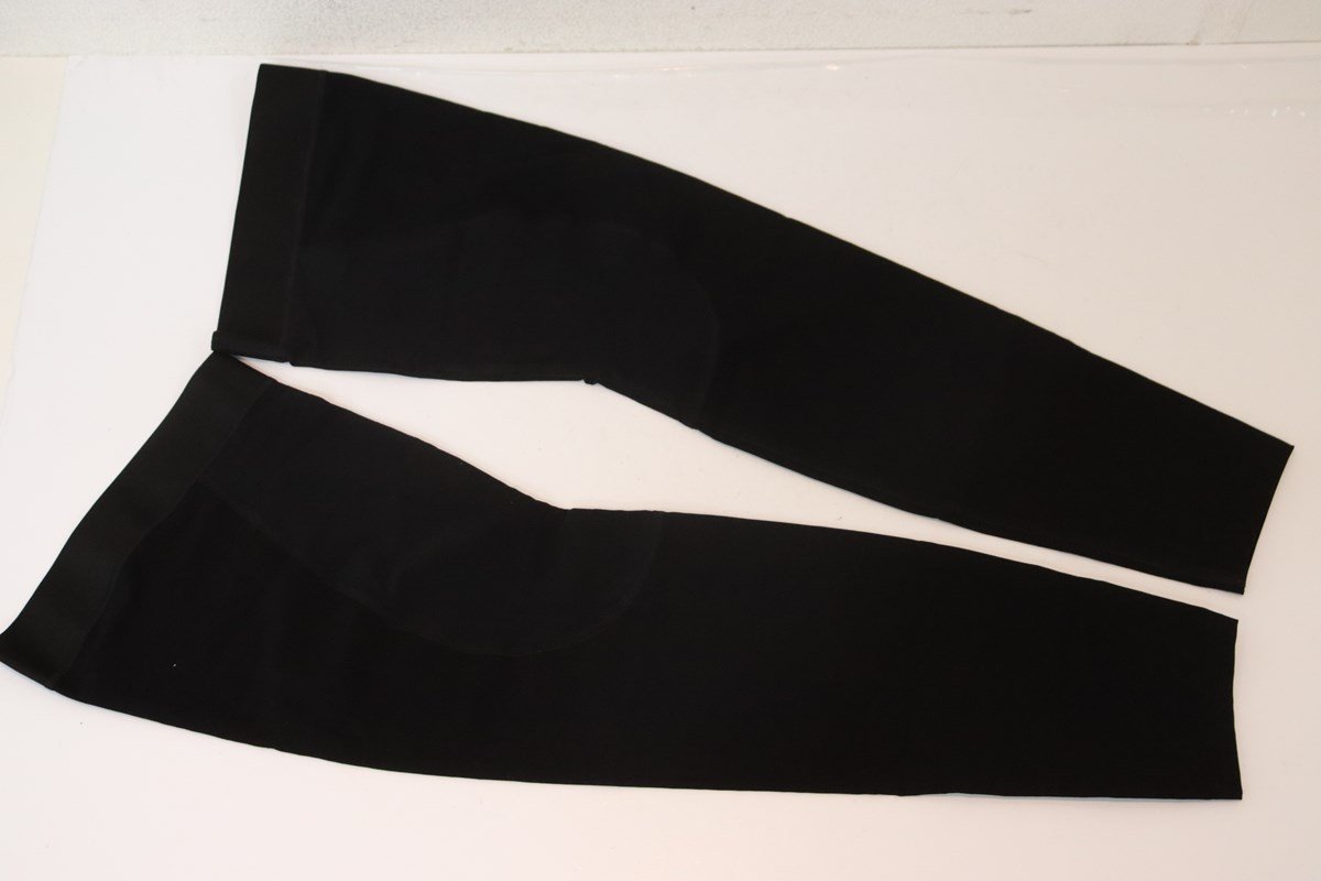 ▽Rapha ラファ PRO TEAM SHADOW LEG WARMERS レッグウォーマー Mサイズ 超美品_画像2