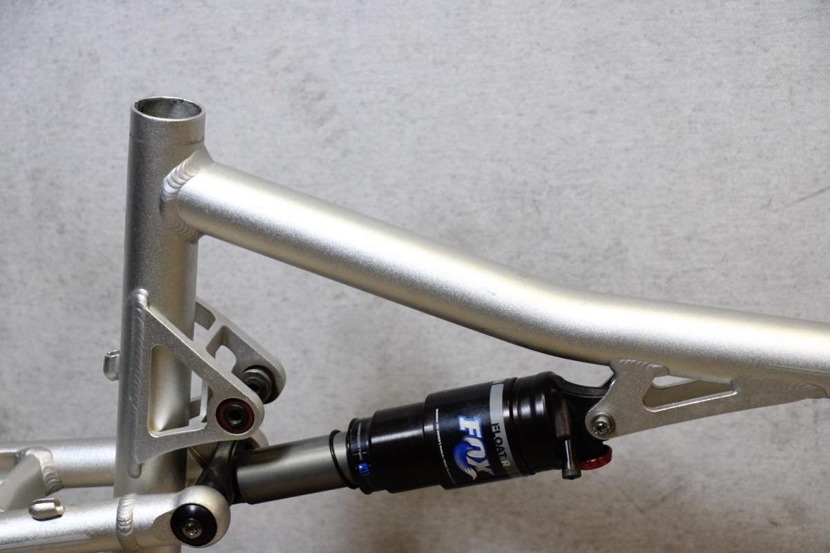 Yahoo!オークション - SANTACRUZ サンタクルーズ Blur XC B Yahoo!オークション - SANTACRUZ サンタクルーズ Blur XC B