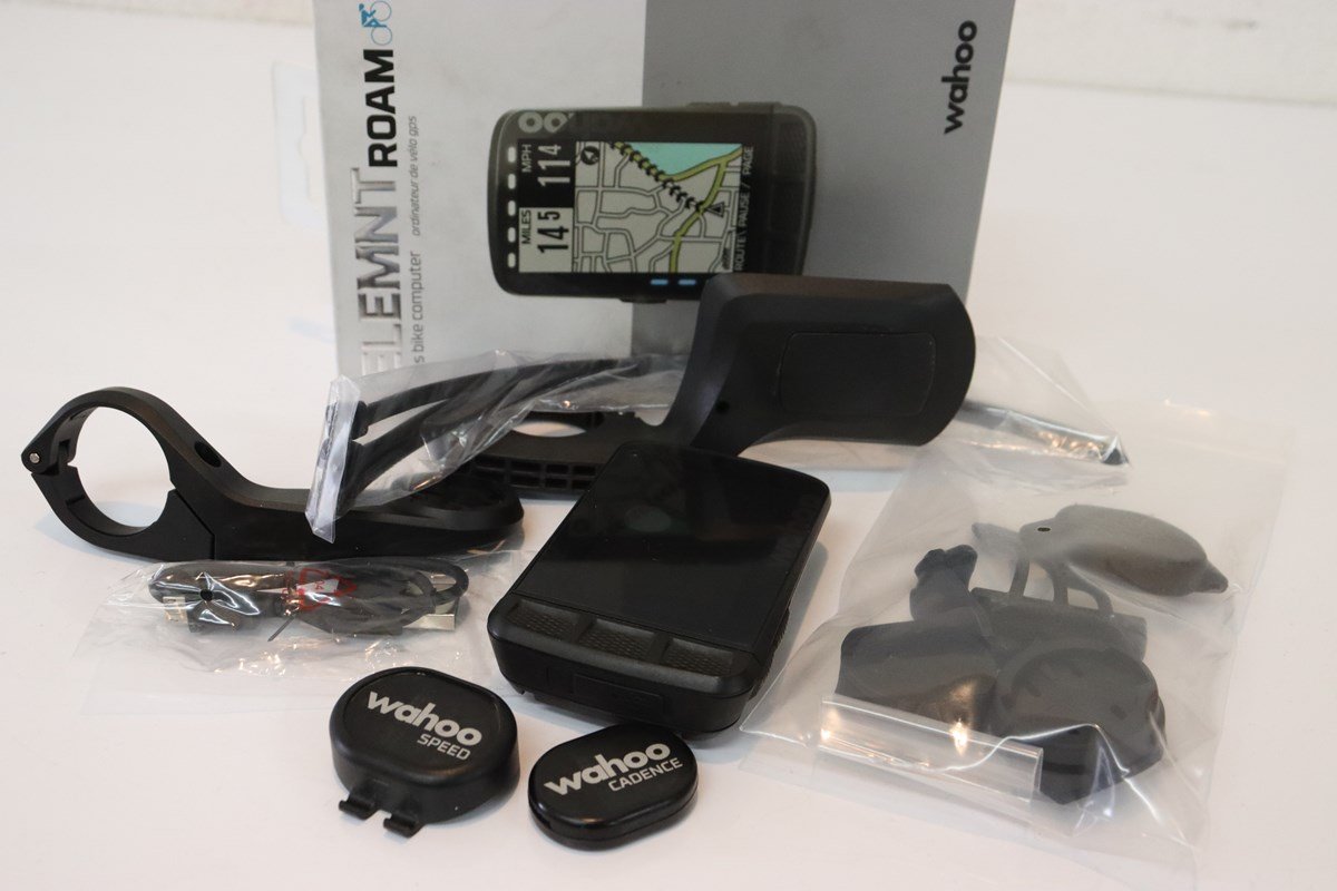 ★wahoo ELEMNT ROAM 日本語対応 GPSサイクルコンピューター