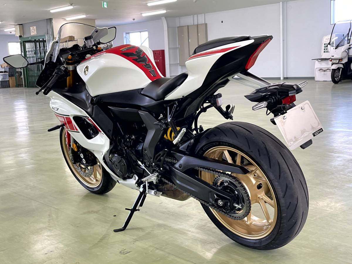 2022年　ヤマハ YZF-R7 ABS WGP 60th Anniversary 9,724km ワンオーナー傷無し クイックシフター他カスタム6点25万相当_画像6