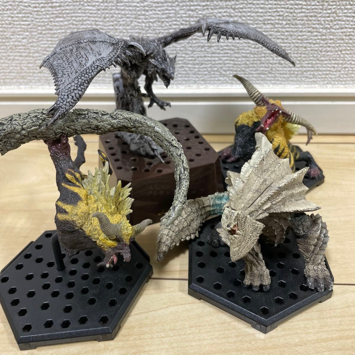モンスターハンター フィギュア 4体セット|Yahoo!フリマ(旧 モンスターハンター フィギュア 4体セット|Yahoo!フリマ(旧