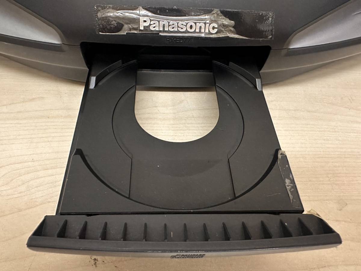 T305-T21-146 Panasonic パナソニック CDデッキ ラジカセ 品番 RX-ED77 97年製 オーディオ機器 ステレオ機器 通電動作確認済み ③_画像2