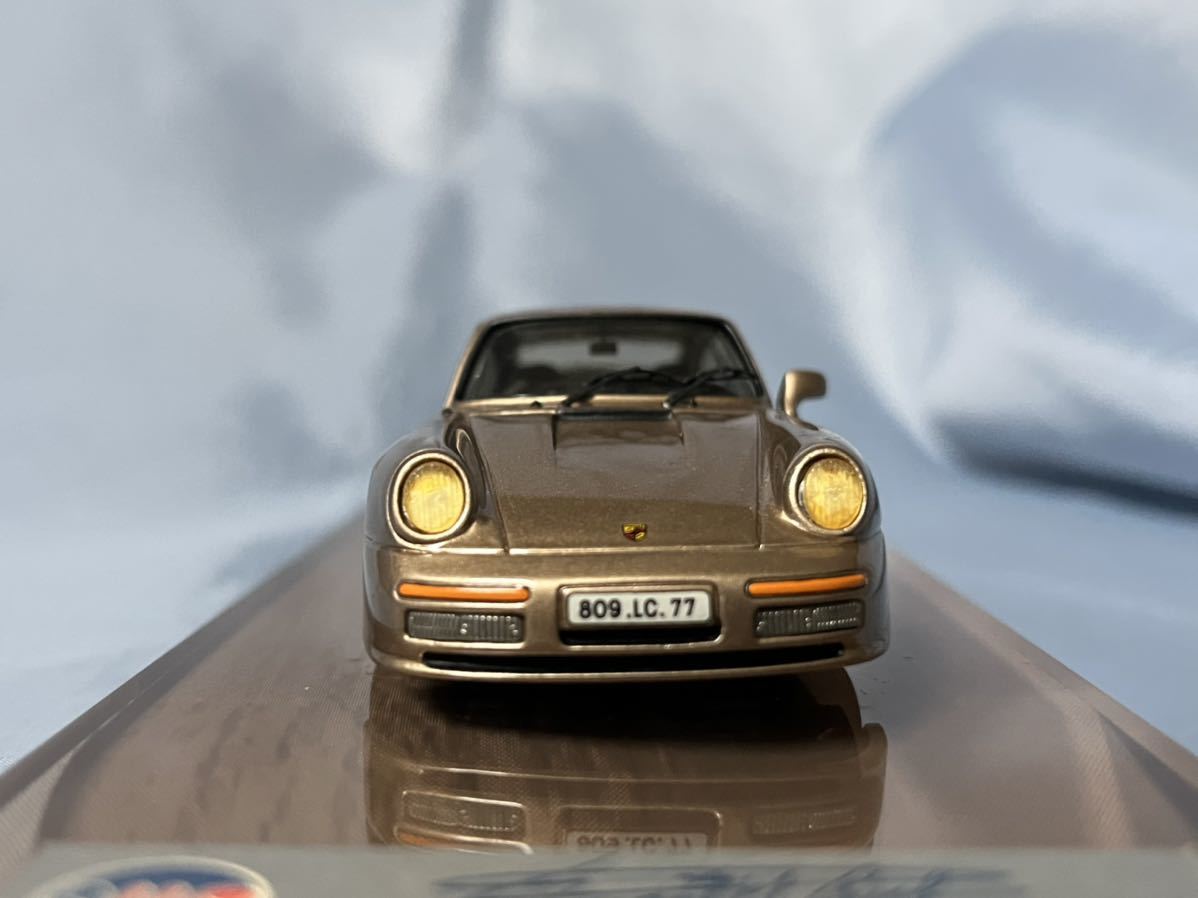 AMRモデル製　　ポルシェ　911 シュトロゼック　　　　1/43_画像5