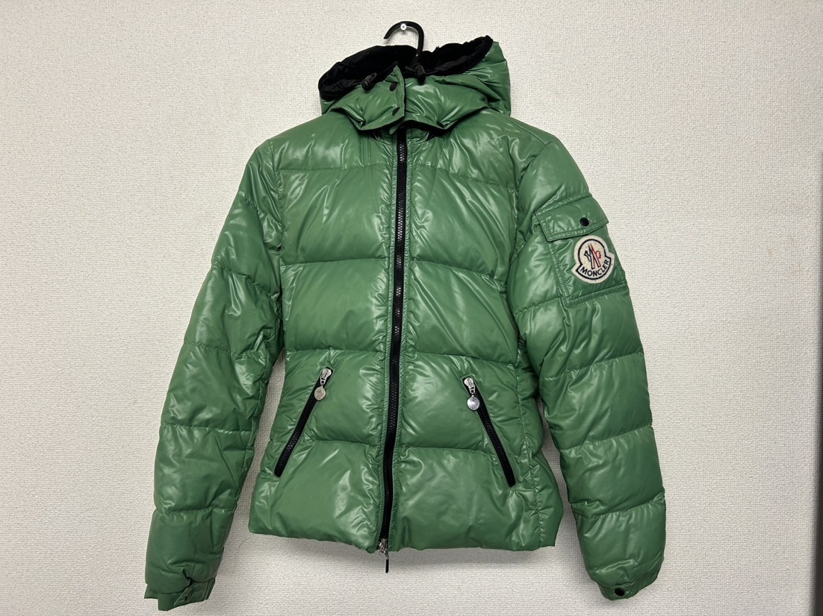 A3　MONCLER　モンクレール　ダウンジャケット　G32-003　CLASSE 1　SIZE 0　グリーン　ブランド物　現状品_画像1