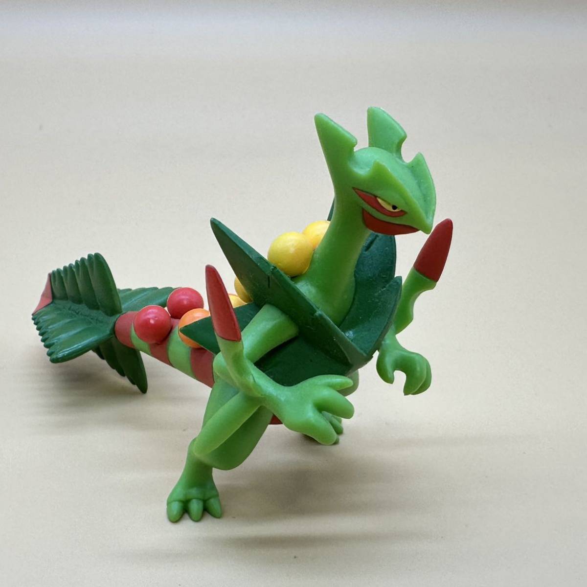 Bibian 比比昂 - 中古品 ポケモン モンコレ メガジュカイン Bibian 比比昂 - 中古品 ポケモン モンコレ メガジュカイン