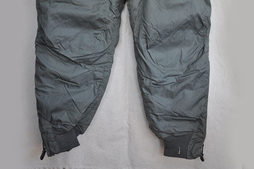 訳あり　デッドストック　米軍放出実物本物　TROUSERS, EXTREME COLD WEATHER, TYPE F-1B　フライトパンツ　SIZE34 OP-11_画像4