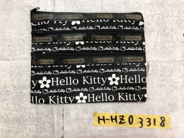＜送料無料＞ Sanrio サンリオ Hello Kitty ハローキティ マチなし スクエアポーチ フラットポーチ 黒 ブラック×白 ホワイト_画像1