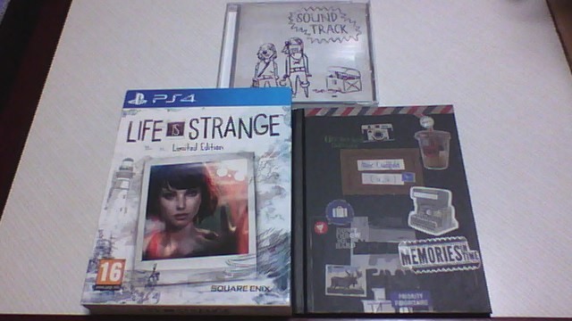 PS4 LIFE IS STRANGE Limited Edition 海外版　ライフイズストレンジ