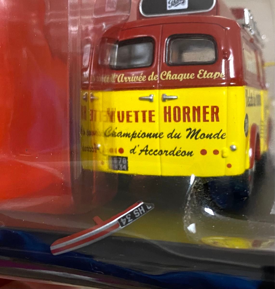 【ツールドフランス車】プジョー PEUGEOT D4A YVETTE HORNER 1/43 (壊れ物)