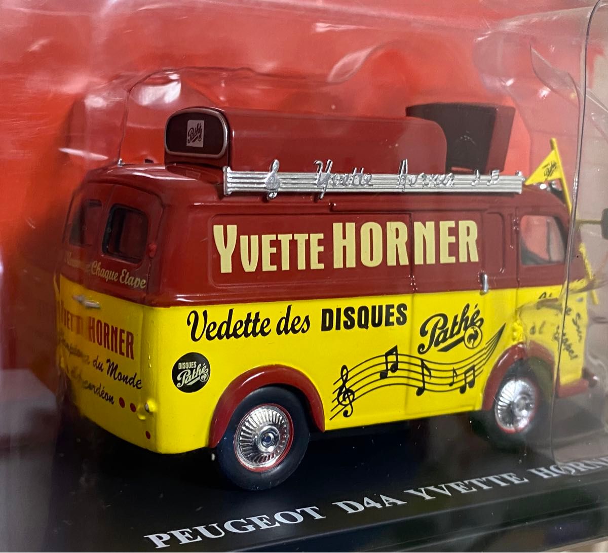 【ツールドフランス車】プジョー PEUGEOT D4A YVETTE HORNER 1/43 (壊れ物)