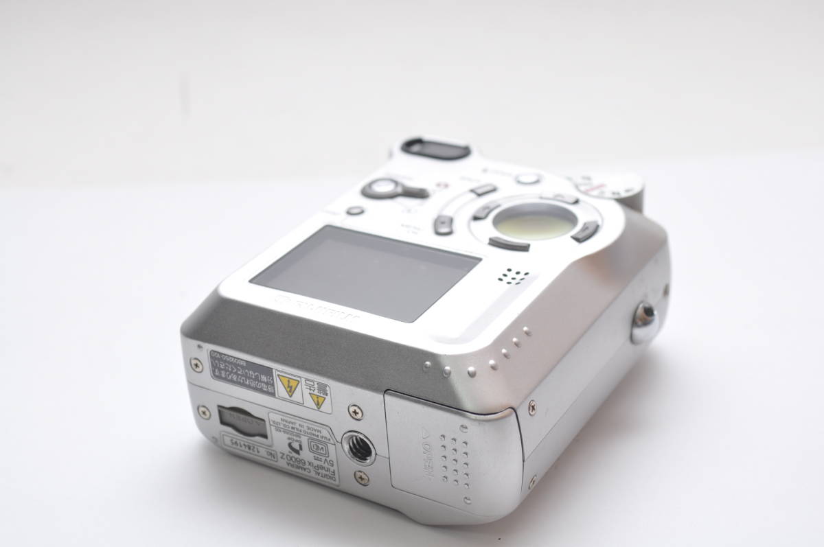 ★訳あり特価★ FUJIFILM フジフィルム Finepix 6800 Zoom #h1010_画像2