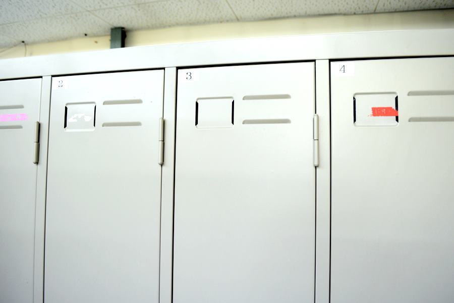 山口)4人用ロッカー 鍵有 高さ 180㎝ ◇BIZ0946FCY MA14A 山口)4人用ロッカー 鍵有 高さ 180㎝ ◇BIZ0946FCY MA14A