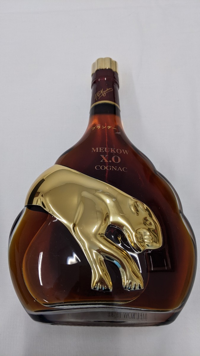 ブランデー　MEWCOW X.O COGNAC パンサーゴールド　金キャップコレクション　700ml 40% 30431-10_画像1