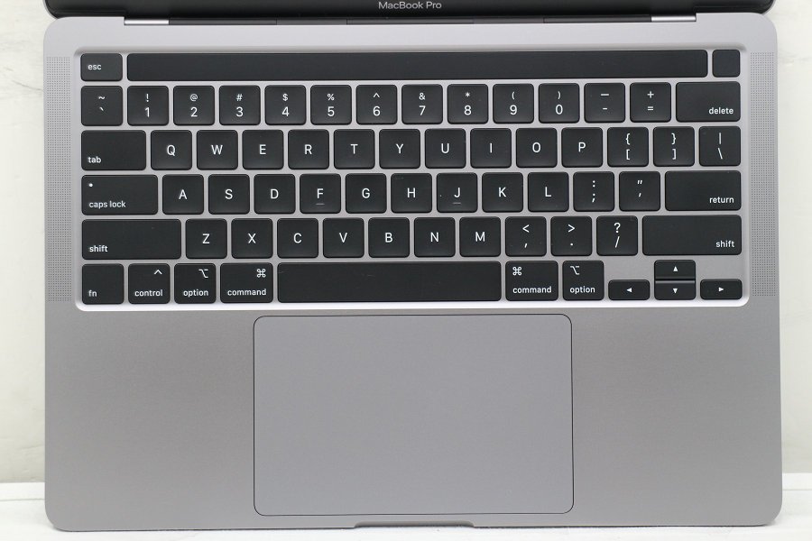 Apple MacBook Pro A2251 2020 Core i7 1068NG7 2.3GHz/32GB/512GB(SSD)/13.3W/WQXGA(2560x1600) バッテリー完全消耗 【54C234420】_画像2