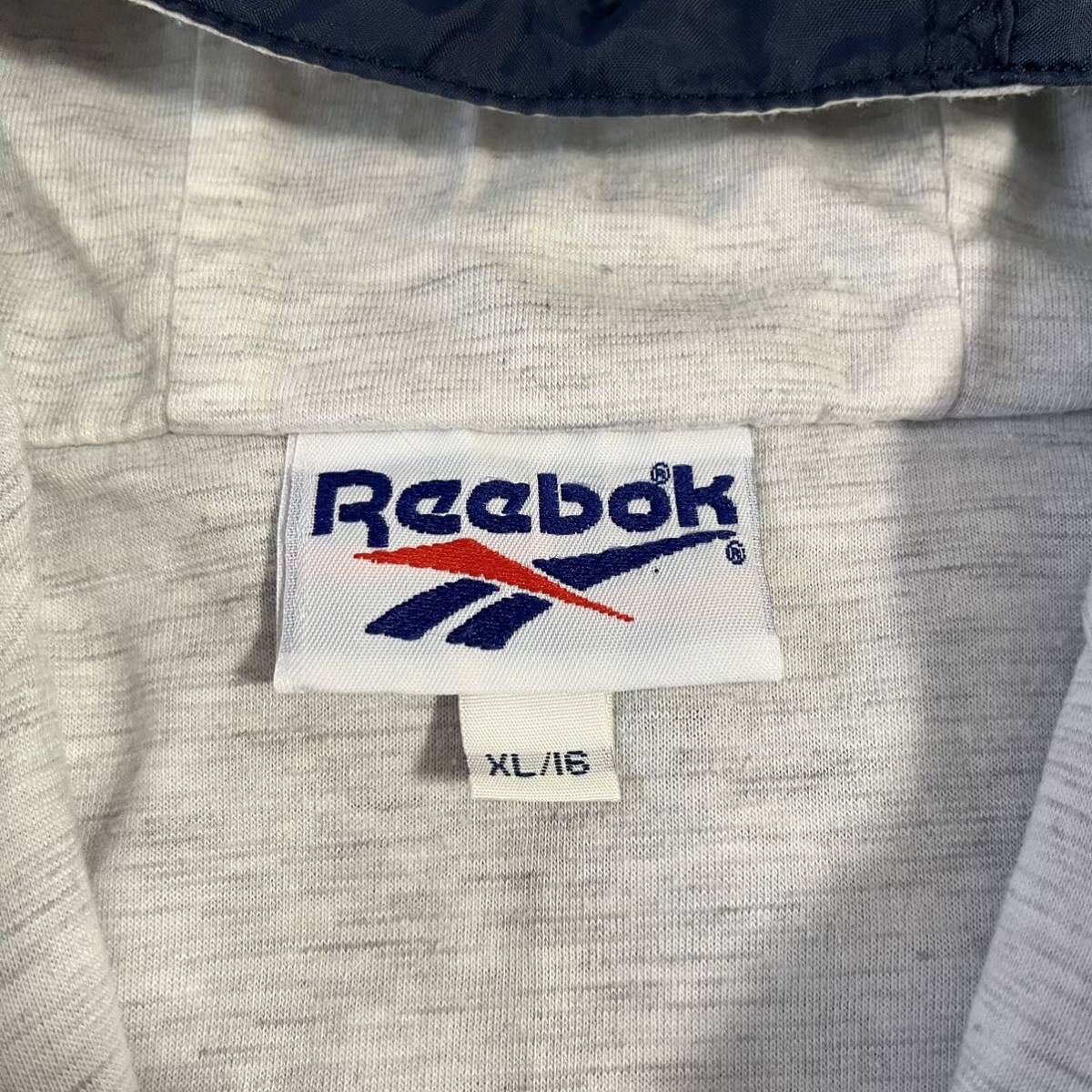 90s】Reebok(リーボック) 刺繍ロゴ ナイロンアノラックパーカー 90s】Reebok(リーボック) 刺繍ロゴ ナイロンアノラックパーカー