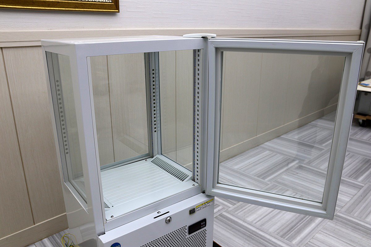 送料無料！18年製 美品！JCM 小型 卓上型 4面ガラス 冷蔵ショーケース ガラス冷蔵庫 カギなし JCMS-58の画像5