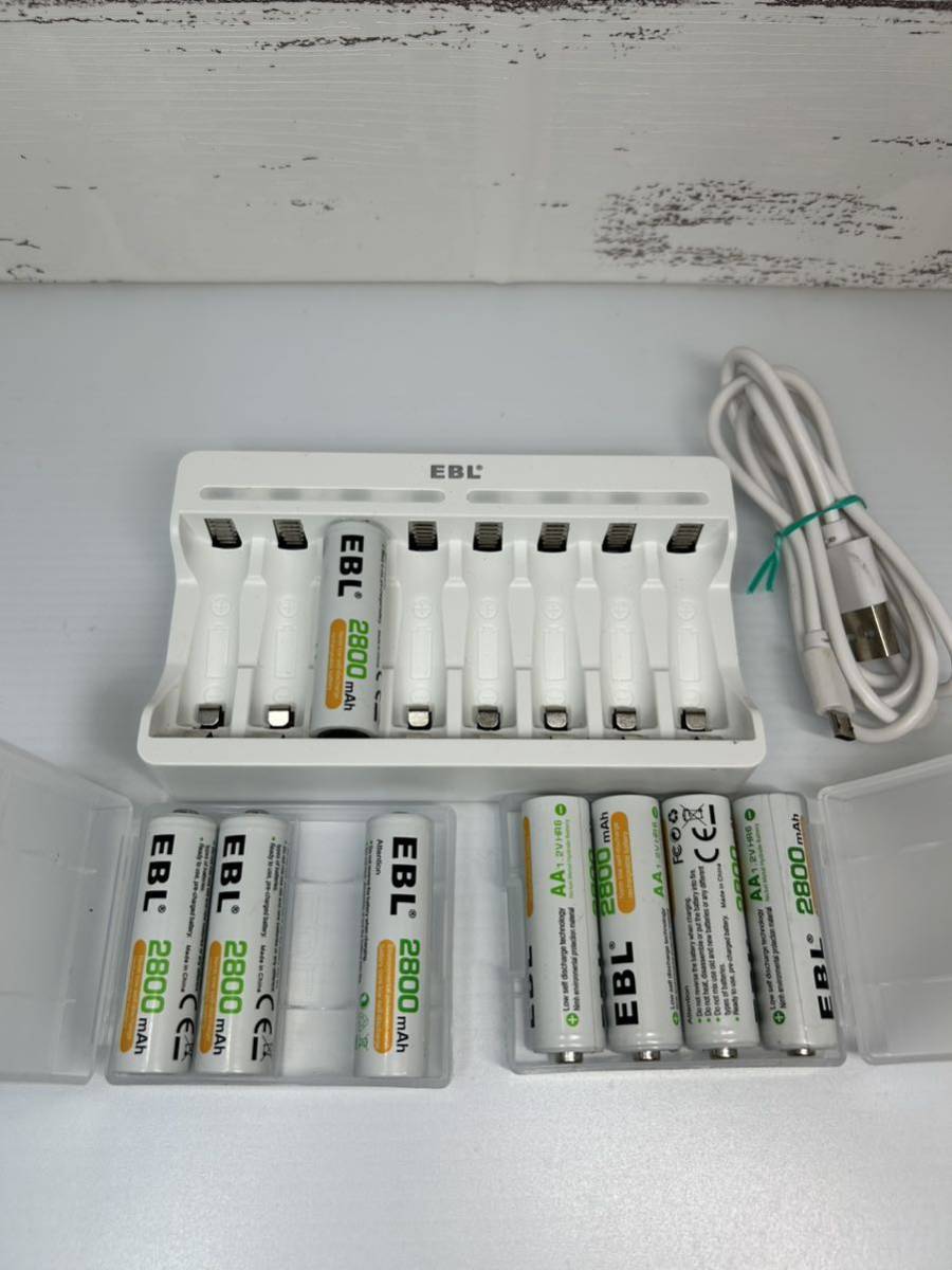 EBL 電池充電器 単3 単4 ニッケル水素/ニカド充電池に適用 LED充電表示 電池の充電1-8本自由対応可能 単三電池8本付き_画像6