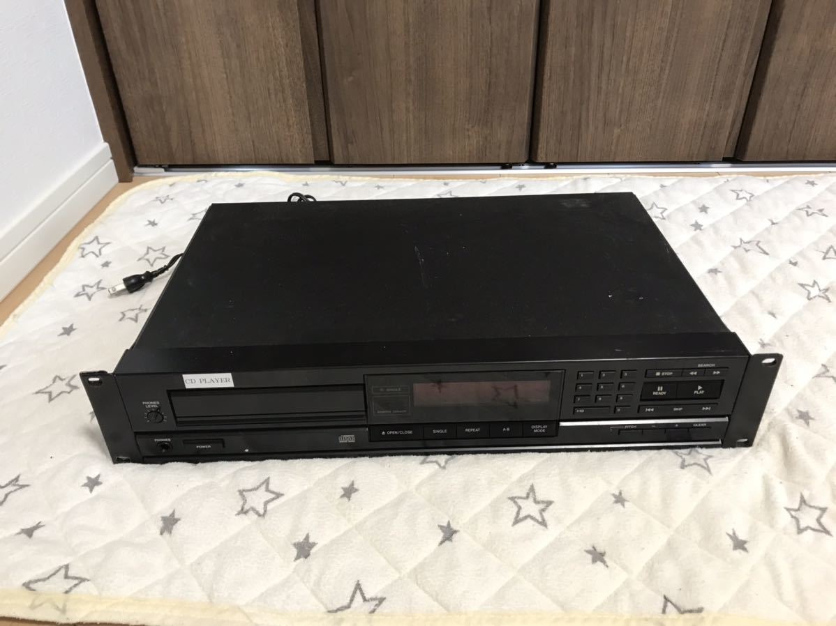 TASCAM CD-401MK2_画像7