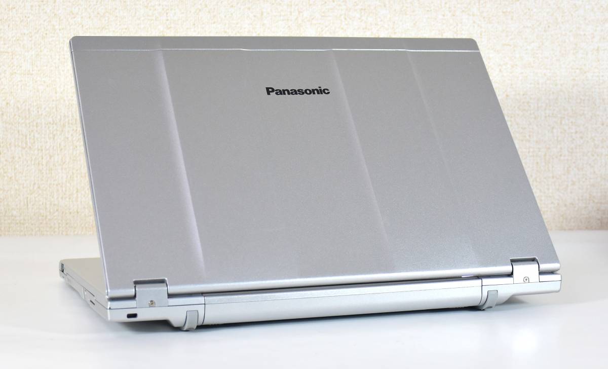 Panasonic CF-LX6/Core i5-7300U/メモリ8GB/高速SSD 256GB/DVD-RW/カメラ/14インチ/高解像度1920x1080/Windows 11/中古ノートパソコン _画像3