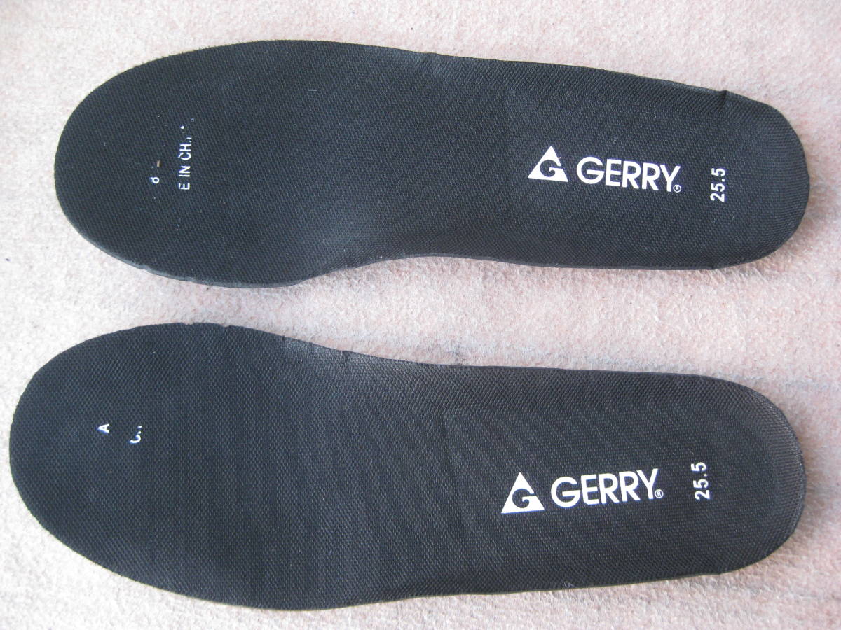 ★GERRY　　　スノーブーツ　　　迷彩柄　　　２５.5cm 　　美品_画像3