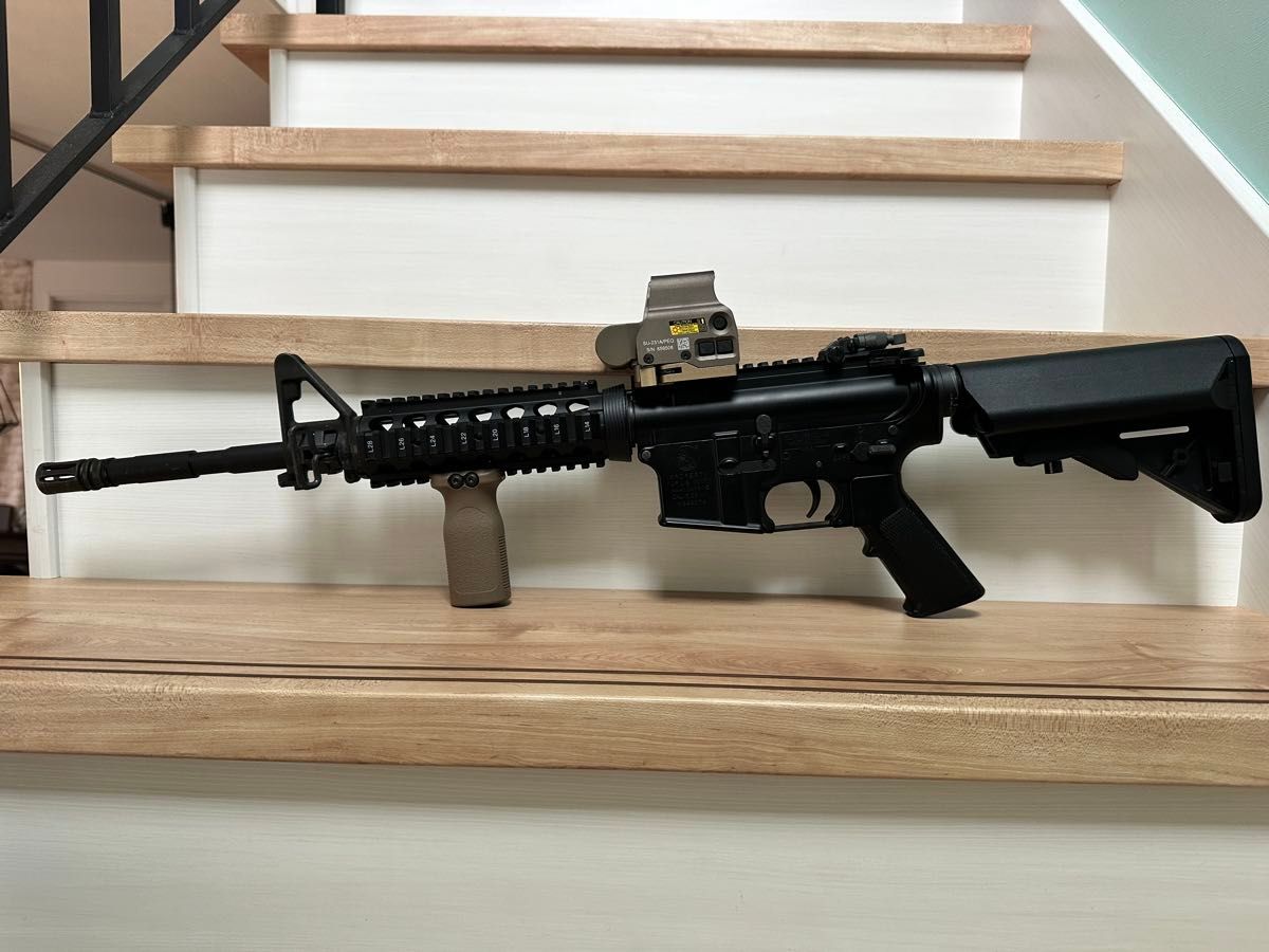 カスタム品】東京マルイ 次世代M4 SOPMOD(ホロサイト付き カスタム品】東京マルイ 次世代M4 SOPMOD(ホロサイト付き