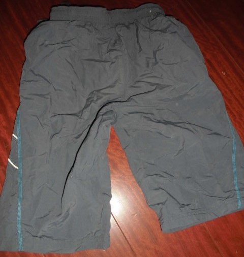 PUMA プーマ 薄手 半ズボン ショートパンツ グレー 150_画像3