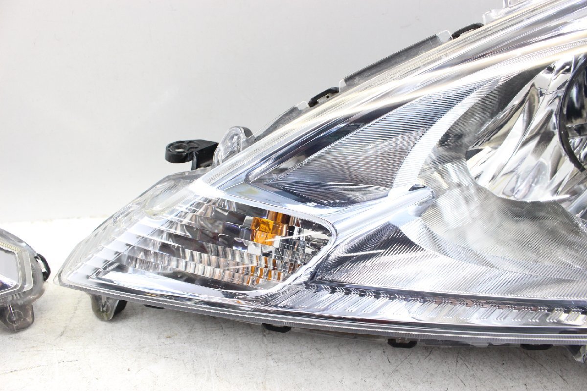 美品　フィット　ハイブリッド　GP1　ヘッドライト　左右　セット　キセノン　HID　レベ付　P9604　打刻6　307094-307095_画像5