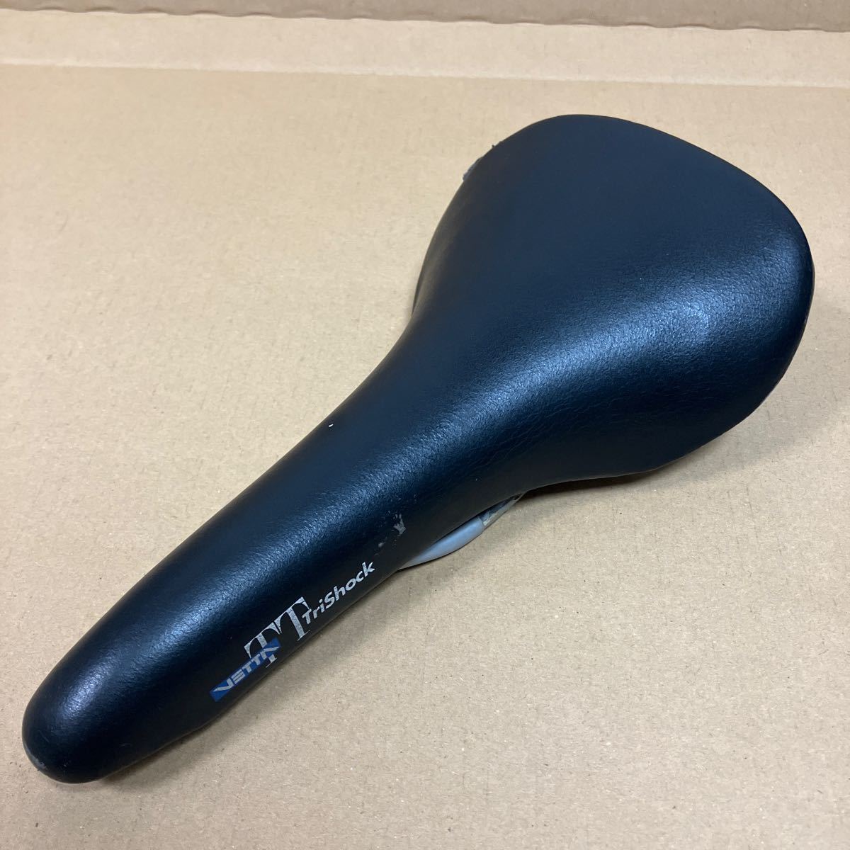 イタリア Vetta サドル TT Trishock Saddle made in Italy クロモリ ロード ピストに似合います 検 selle ltalia san marco _画像2