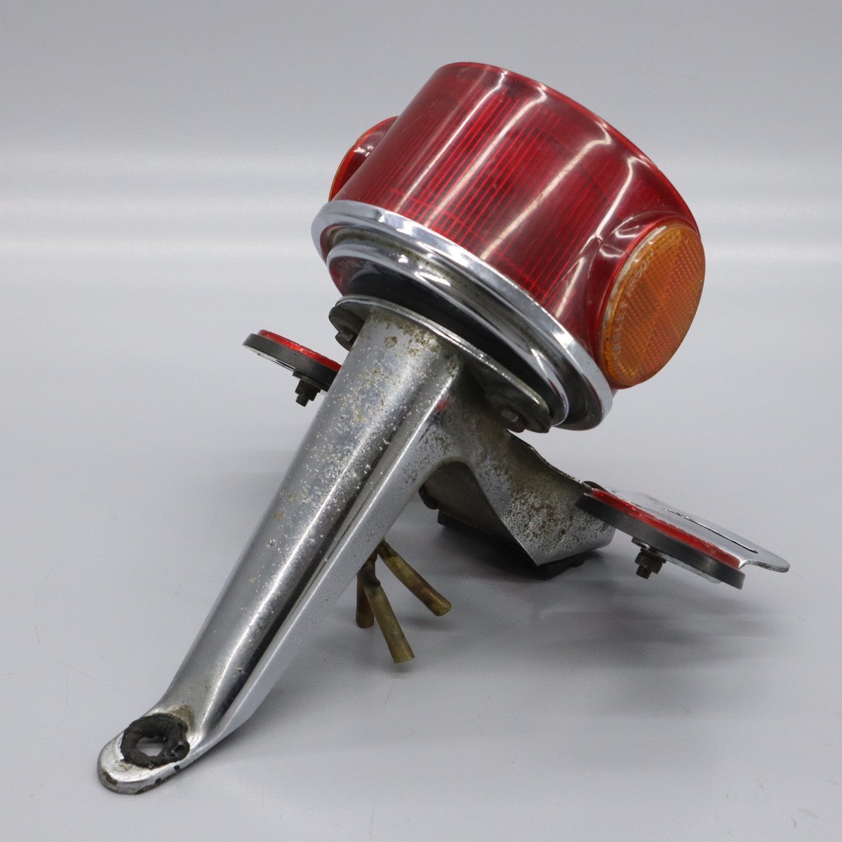 ヤマハ 純正 テールランプ STANLEY 040-4918 040-5118 (DT250 ヤマハ 純正 テールランプ STANLEY 040-4918 040-5118 (DT250