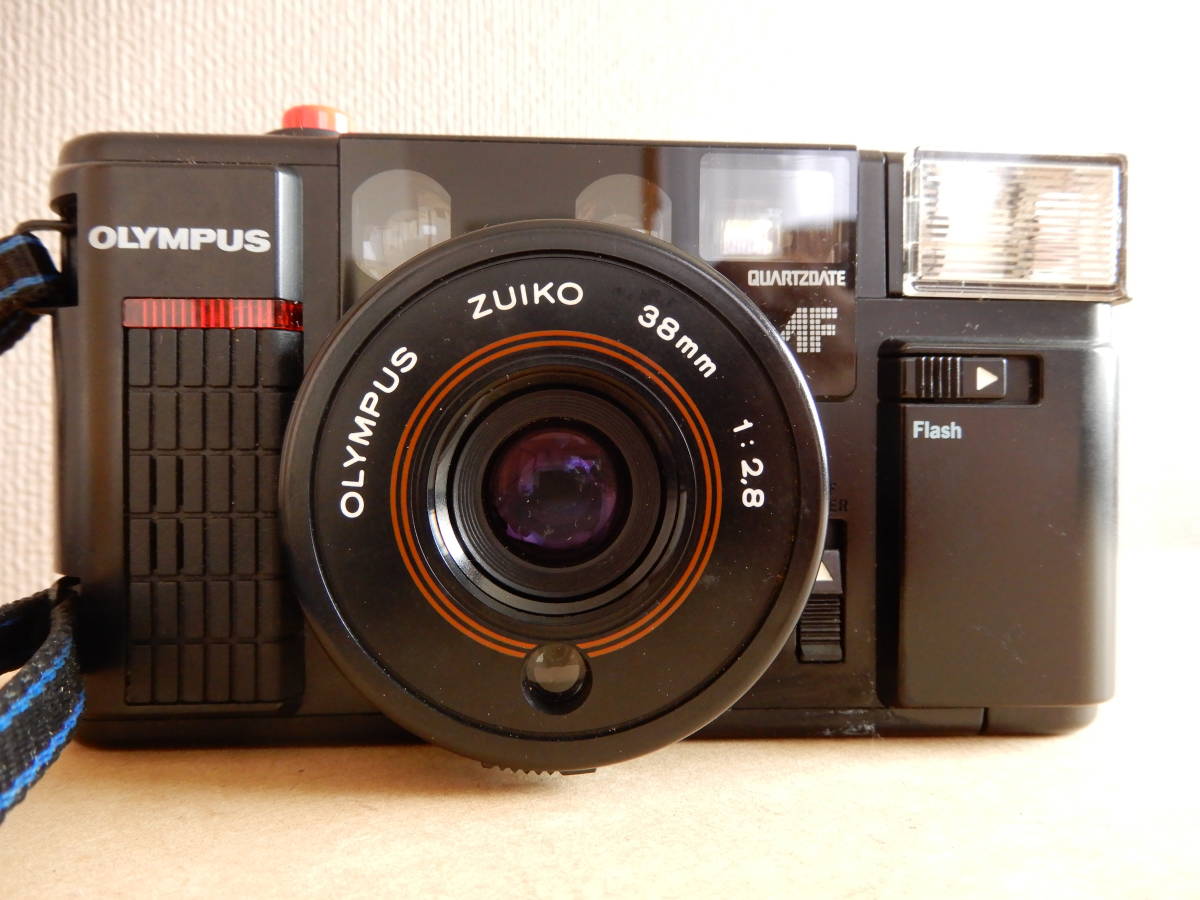フィルムカメラ　OLYMPUS　昭和レトロ　収納袋付き_画像2