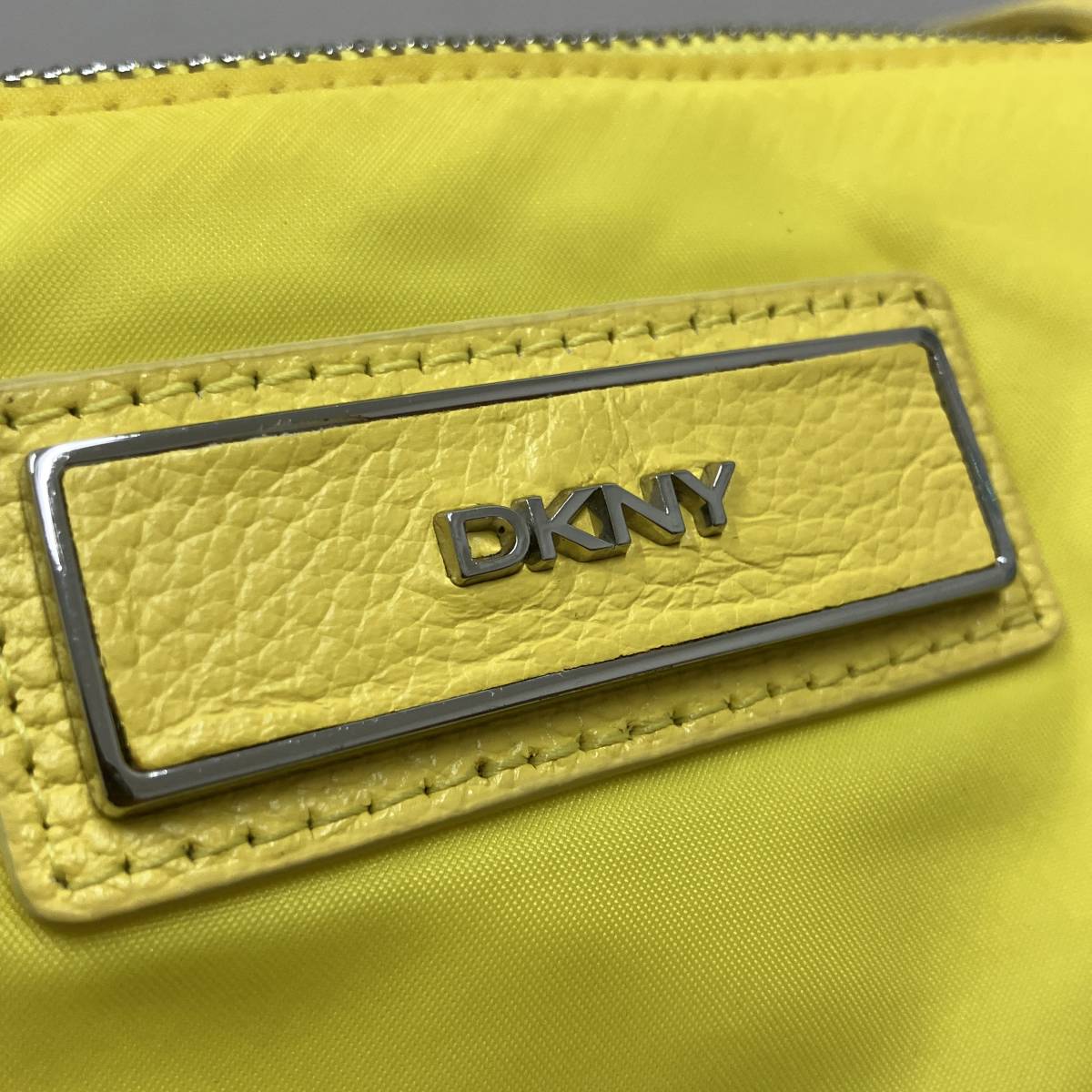 ●【DKNY/DONNA KARAN NEW YORK/ダナキャランニューヨーク】ナイロン×レザー トートバッグ イエロー★21714_画像8