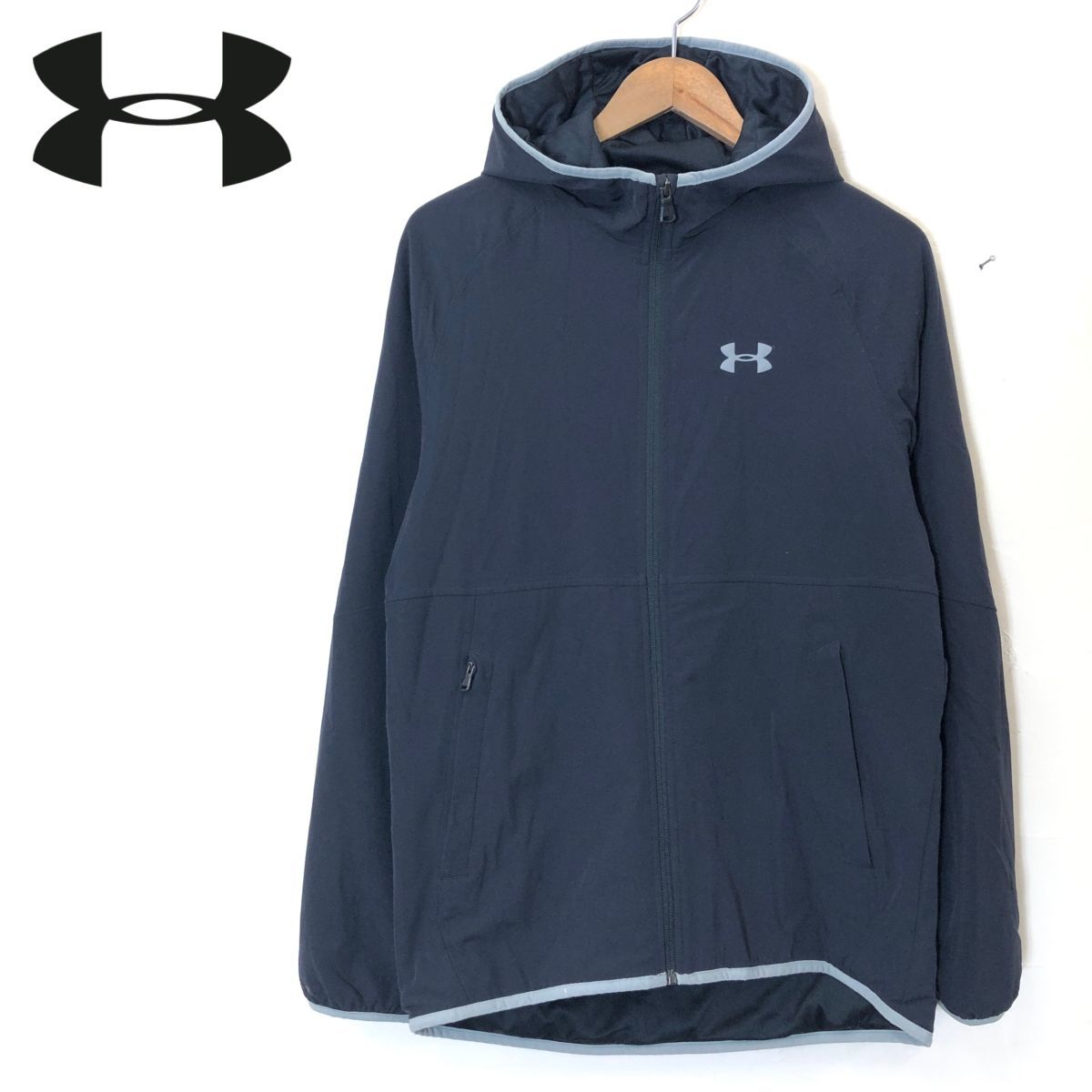 I549-F◆ under armour アンダーアーマー ジップアップ パーカー フーディ ジャケット ◆ sizeM ポリエステル ポリウレタン ブラック 古着_画像1