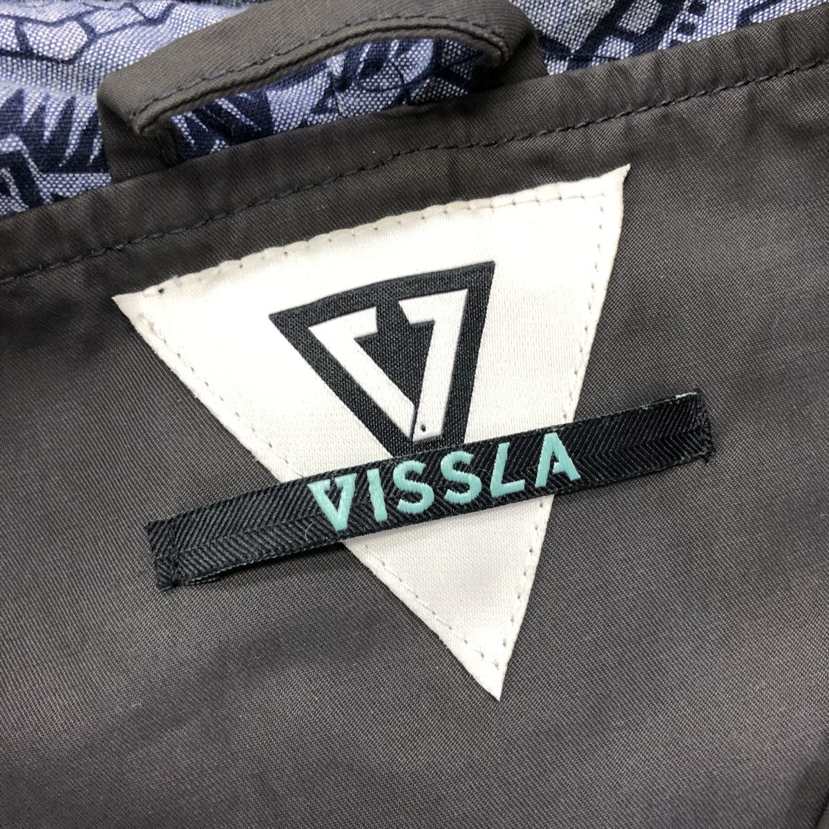 I1326-F-N◆ VISSLA ヴィスラ マウンテンパーカー フーディ ジャケット ◆ sizeM コットン ナイロン ブラック 古着 メンズ 秋冬_画像8