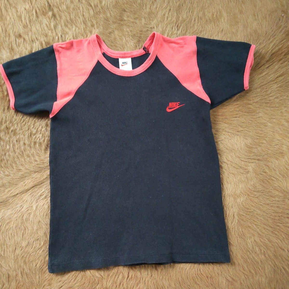 NIKE　Tシャツ　サイズＳ 【中古品】 半袖Tシャツ