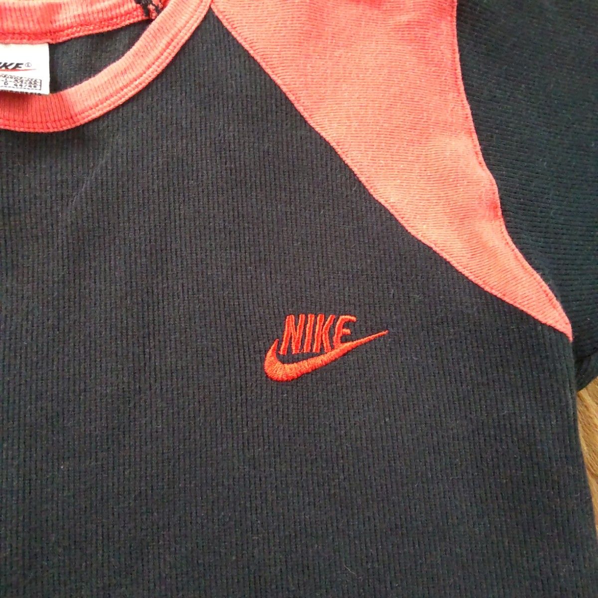 NIKE　Tシャツ　サイズＳ 【中古品】 半袖Tシャツ