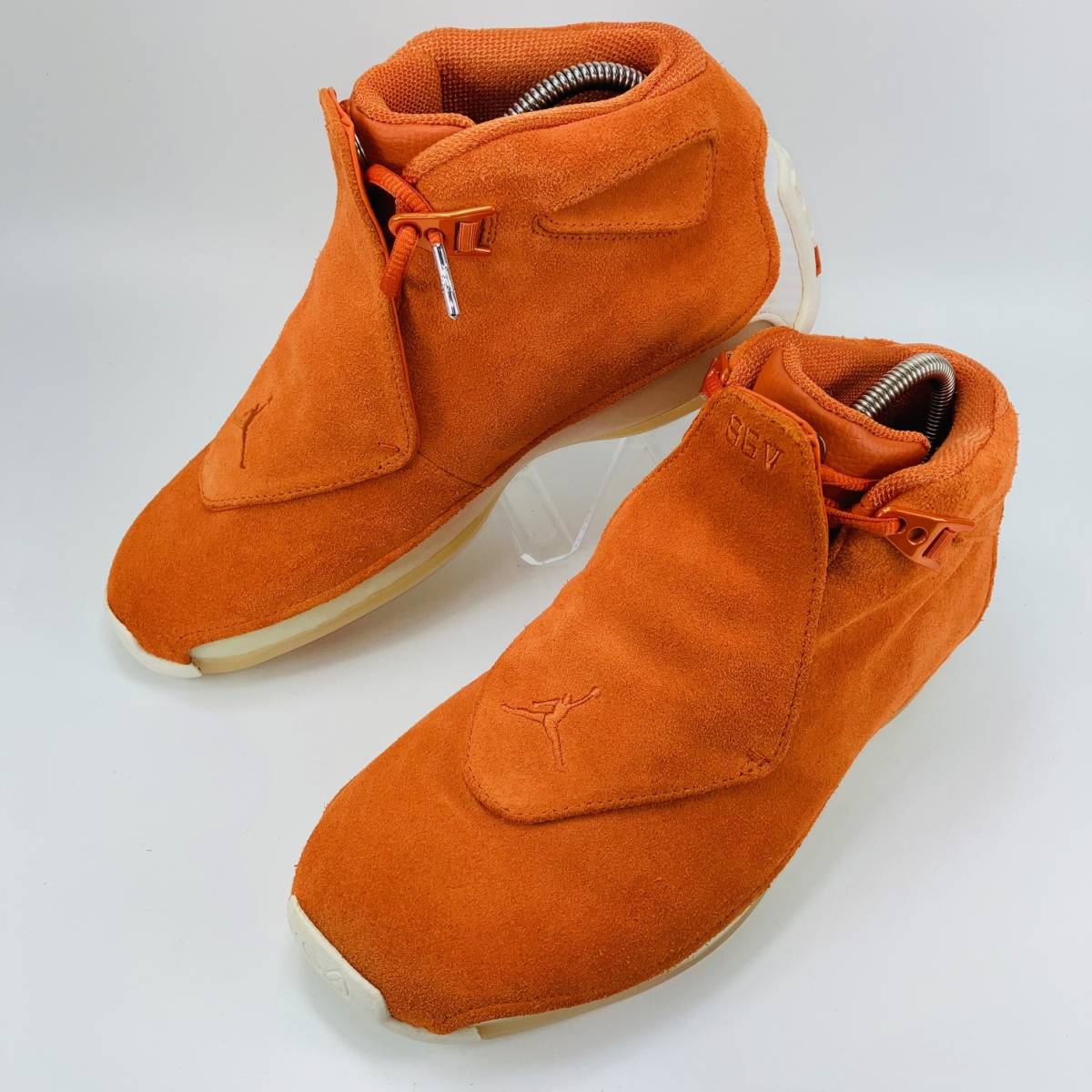 【SSランク】【中古:Aランク】【美品】NIKE AIR JORDAN 18 RETRO CAMPFIRE ORANGE (AA2494-801)　27.5　US9.5_画像2