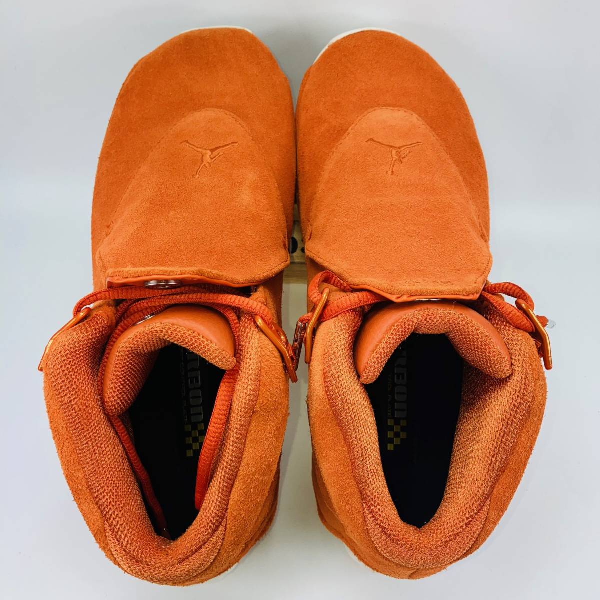 【SSランク】【中古:Aランク】【美品】NIKE AIR JORDAN 18 RETRO CAMPFIRE ORANGE (AA2494-801)　27.5　US9.5_画像4