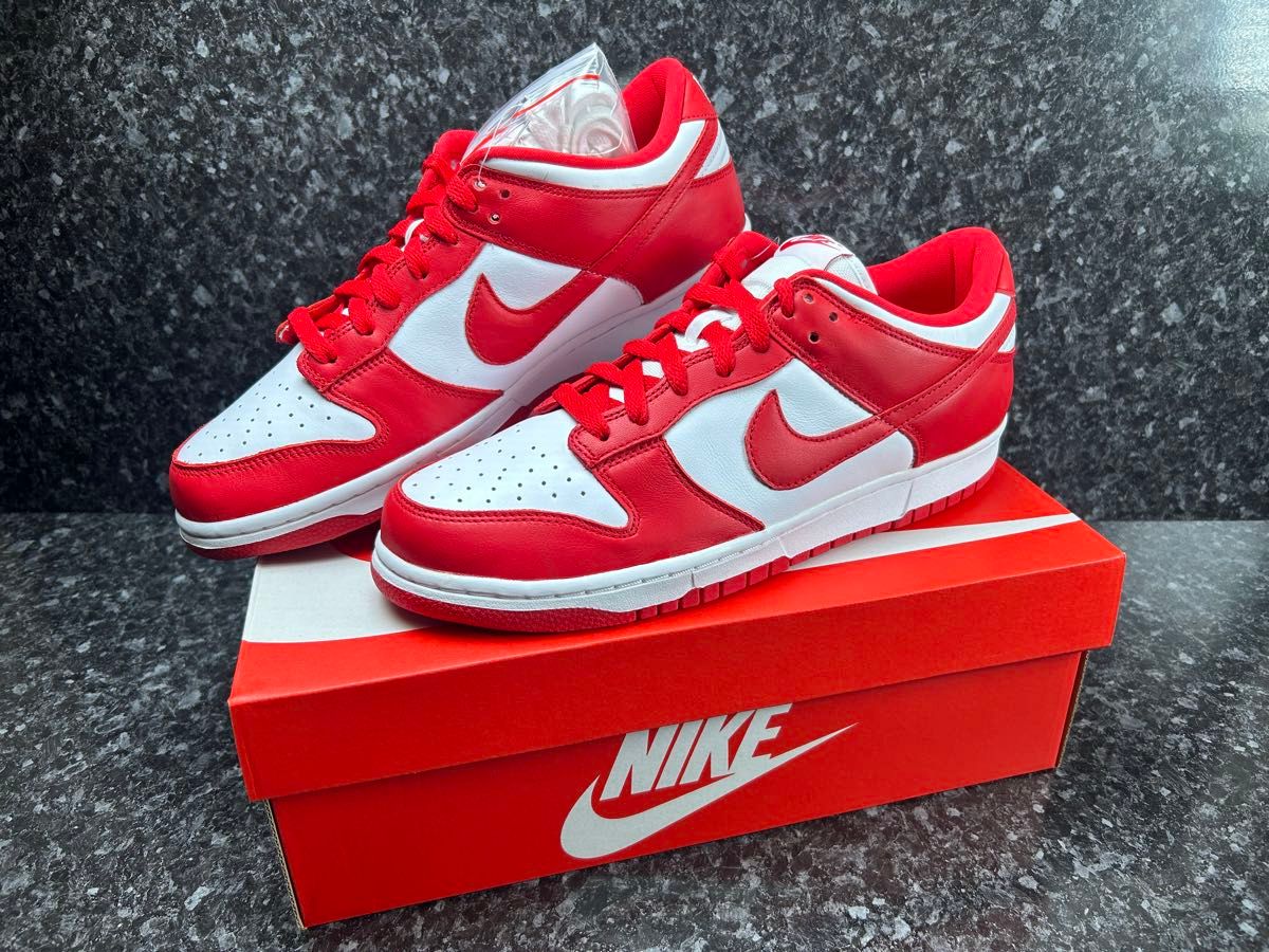 Nike Dunk Low SP "White and University Red"ナイキ ダンク ロー SP "新品未使用