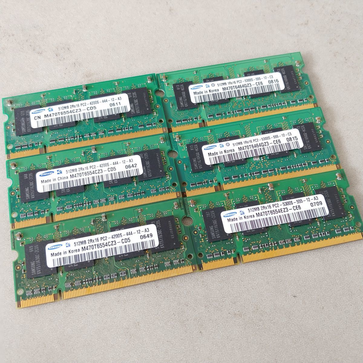 【☆1円スタート☆】SAMSUNG サムスン hynix ハイニックス ノート PC メモリ DIMM DDR2 1GB 512MB 256MB 合計31枚 まとめ 金抽出 #577_画像3