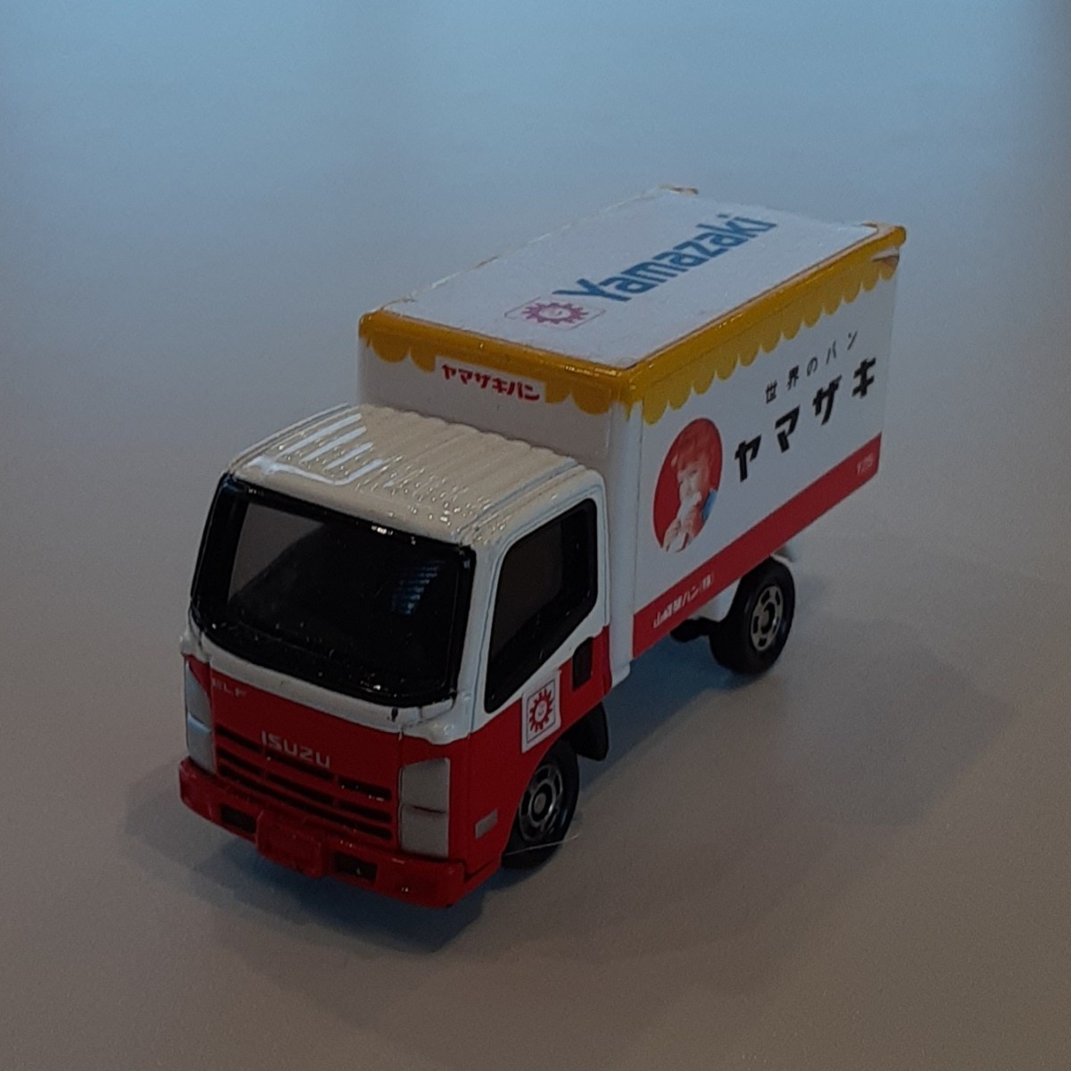 トミカ 世界のパン ヤマザキ 2007 TOMY ISUZU ELF ミニカー 山崎パン TAMICA いすず エルフ トラック コレクション 飾り おもちゃ _画像1