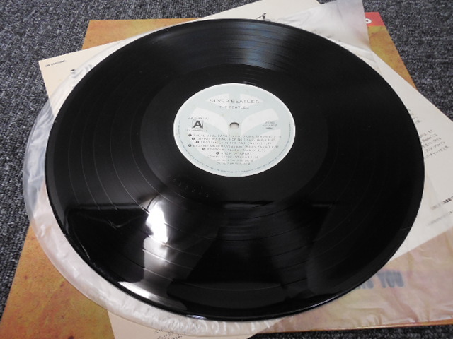 THE BEATLES・ザ・ビートルズ / SILVER BEATLES 1962 SELECTIONS (国内盤) 　 　 LP盤・AW-25020 M_画像5