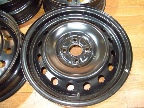 トヨタNCP100系ラクティス純正16インチスチールホイールのみ4本 16x5.5j+39 4H-100 54mmハブ径_画像3