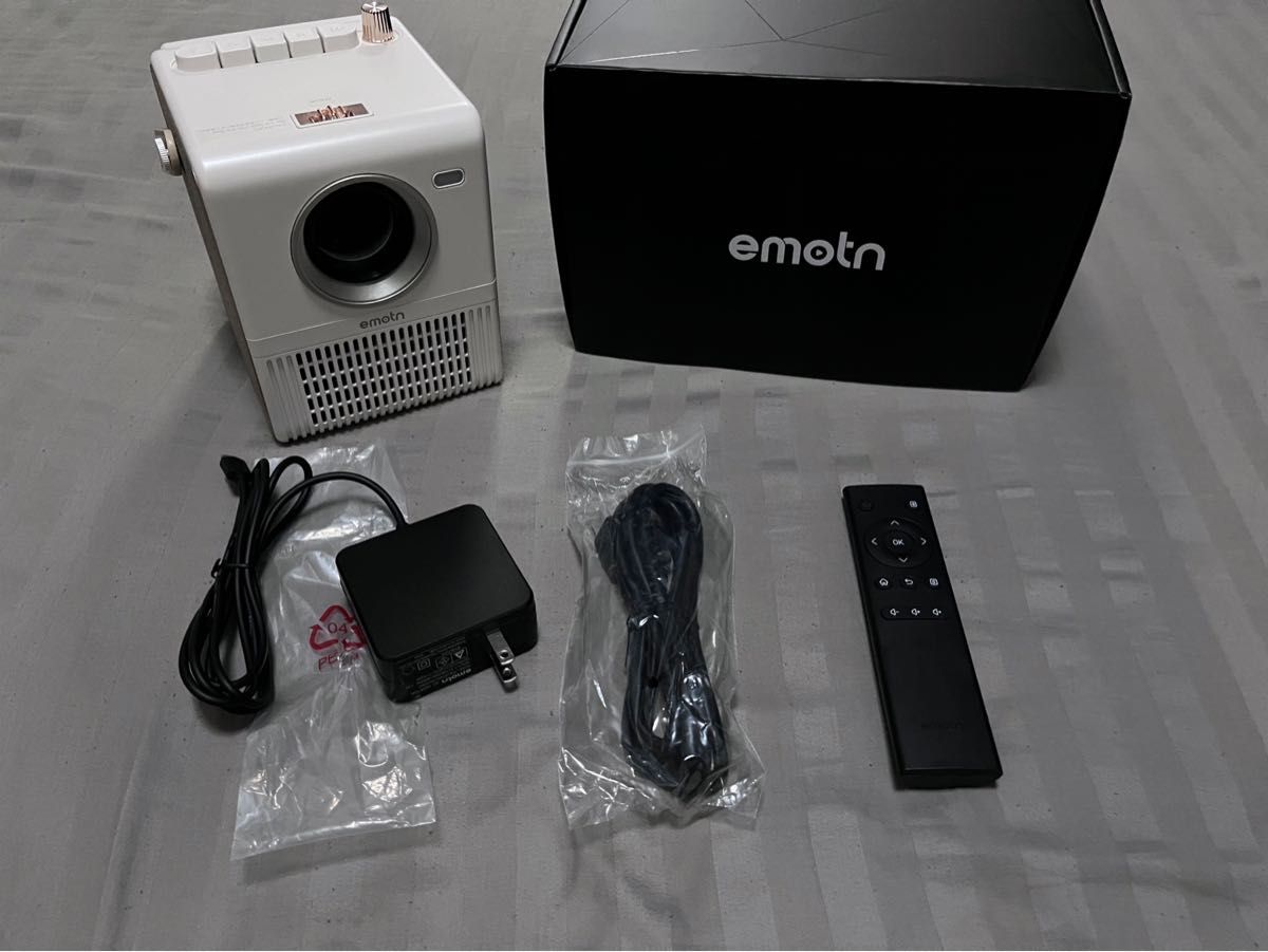 【美品】Emotn H1 1080PフルHD･4K対応 AndroidTV 9.0 プロジェクター