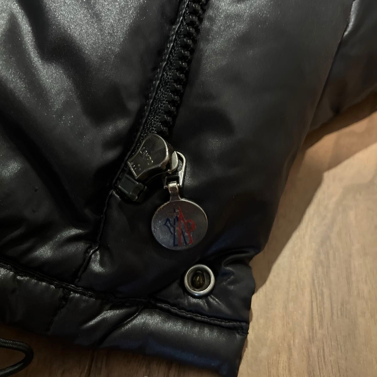 モンクレール　ダウン MONCLER